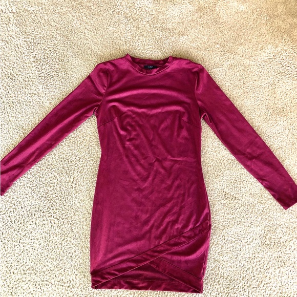 Iris Maroon Dress Faux Suede Bodycon Long-Sleeve size Small - Picture 3 of 5